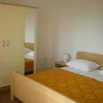 House * بيبينيا