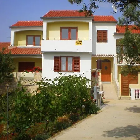 House * ביבינייה